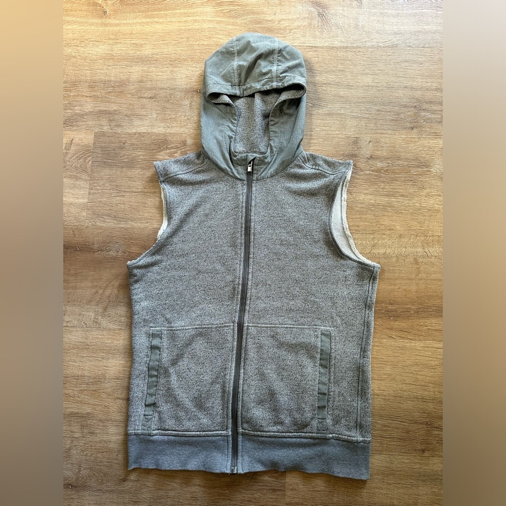 Mens Lululemon Zip up Hoodie Vest Size Medium Grey - Picture 1 of 13